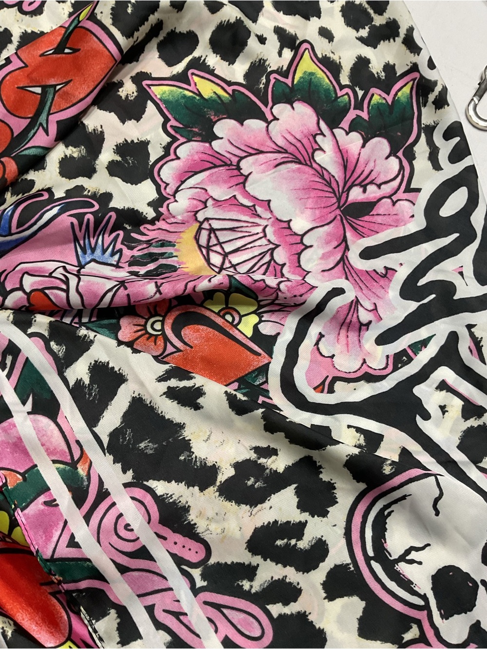 C Ed Hardy Leopard Skull & Rose Print Scarf in Black, White, Pink, Red - Picture 5 of 6